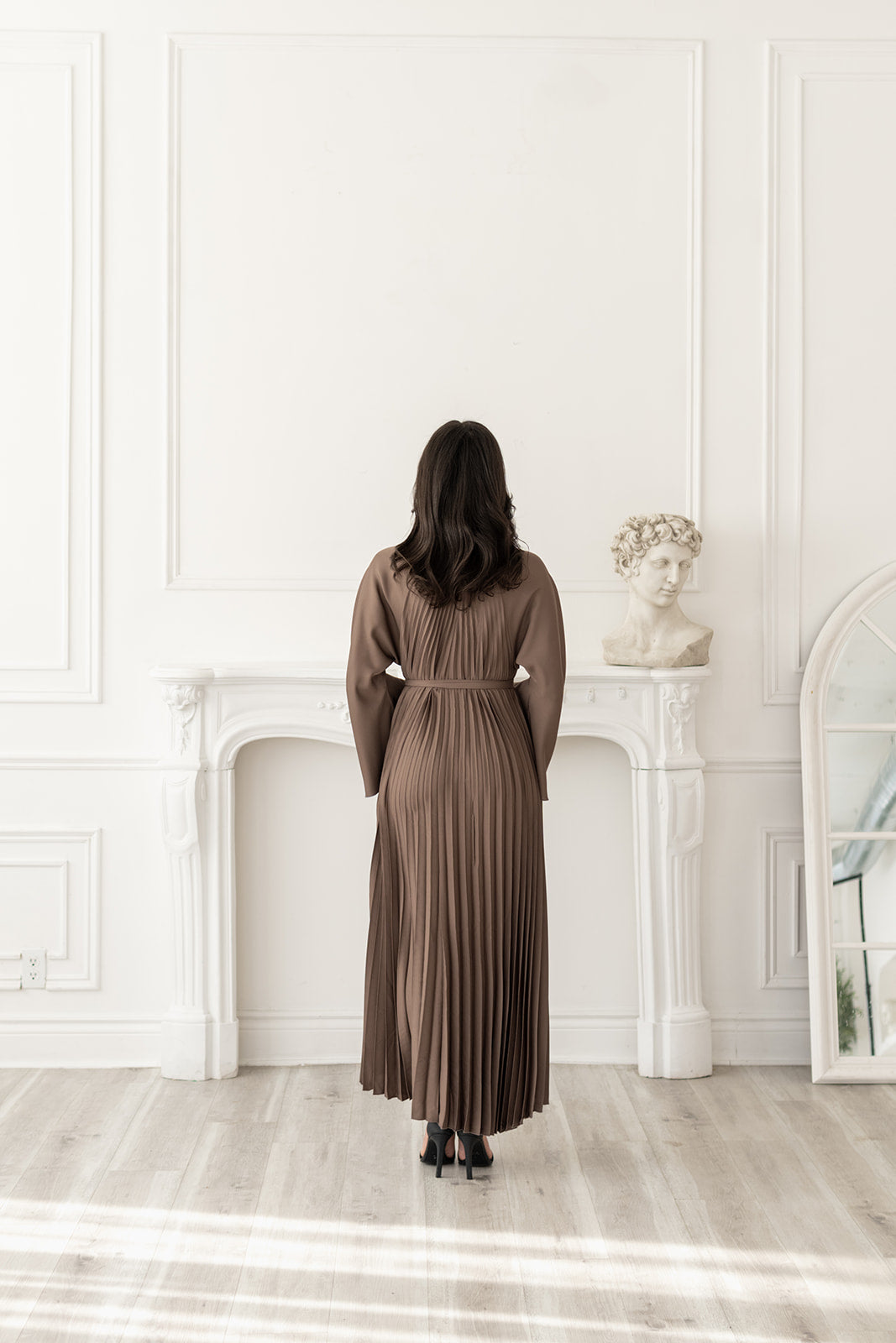 Taupe Pleated Abaya Set